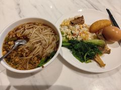 -成都太古里天府广场地铁站亚朵酒店