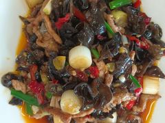 -我家小院川菜馆(杨家湾地铁站店)