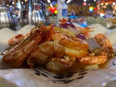 -三亚火车头万人海鲜广场