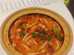 酸辣米粉-万龙洲海鲜(大兴绿地缤纷城店)