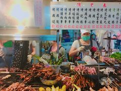 -六合夜市