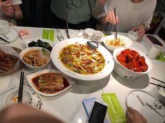 -渔语鱼酸菜鱼新川菜(来福士店)