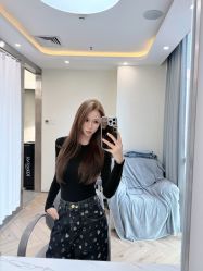 -变画·发型STUDIO