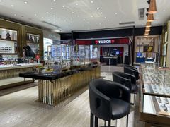 -眼镜大师·Optic Master·蔡司官方授权店(杭州大厦购物城店)