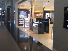 -关西国际机场直营免税店