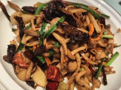 -阿娜尔·新疆菜(宜家荟聚中心店)