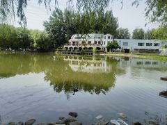 -蓝地时尚庄园(北京清河营地铁站店)