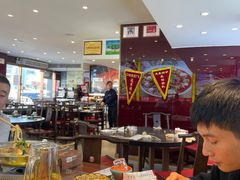 -川流不息·地道川菜·小龙虾(松东路店)