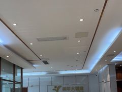 -美年大健康·体检中心(江岸分院)