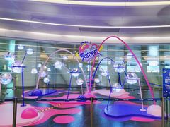 -广州塔卢特斯法国旋转餐厅