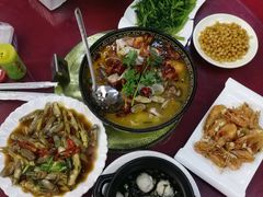 -美味海鲜大排档(明发美食地标店)