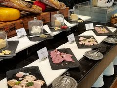 -圣丰索菲特·2 On 988 Café 自助餐厅