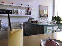 -UNI UNI(环亚凯瑟琳店)