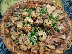 簸箕热卤-阿嫂印象·民间江湖菜(大学城店)