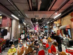 大堂-CITY MART城市集市·里弄(北外滩来福士广场店)