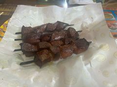 -艾力江和田馕坑烤肉店