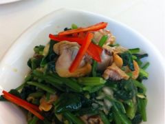 菠菜拌毛蛤-山东宾馆·齐鲁苑餐厅