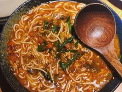 觅山鲜菌米线-觅山云南菜(泊富ICITY店)