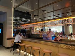 -星巴克臻选(上海合生汇1F店)