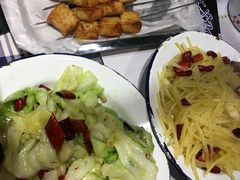 -马路牙子地桌烤肉(工体店)