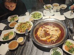 -老船舫·现做活鲜鱼馆(东郊记忆店)