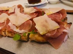 -卡佩罗意大利餐厅及酒吧Al Cappello Trattoria
