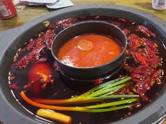 -黄潇洒老火锅(九眼桥宏济巷店)