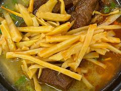 酸笋红烧牛肉面-三味拉面(雪松路店)