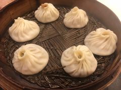鲜肉汤包-四季美汤包(户部巷店)