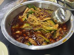 -周良天山牛杂城(天山路总店)