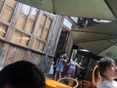 露天位-见山书院