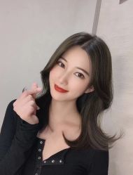 -变画·发型STUDIO