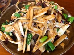 春笋腊肉-苗湘食府(十年店)