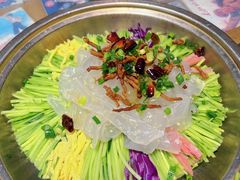 酱香拉皮-爷爷的烀饼店