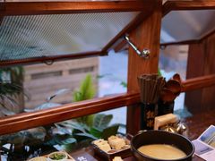 -银米·云南传统过桥米线(双廊黑金冠店)
