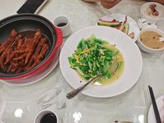 -良友·海鲜青岛菜·海肠捞饭(五四广场店)