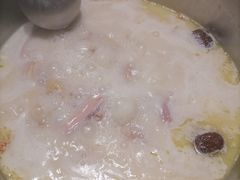 -洪氏嗨捞·猪肚鸡火锅(阳光天地店)
