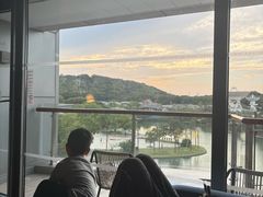 -上海佘山世茂艾美酒店