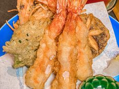 -铭牛烧肉·和牛海鲜自助(高新月牙湖店)