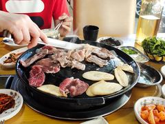 -故乡家韩国料理(丹东街店)