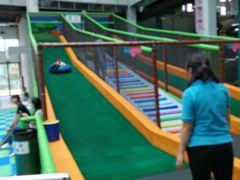 -蒙特利亲子乐园