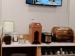 -老乡鸡(亳州路天庆大厦店)