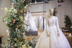 -南京宝娜嫁衣婚纱礼服馆(中央路店)
