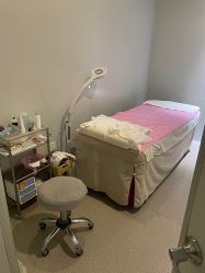 -苑苑vbeauty科技美容SPA