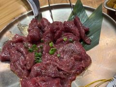 -青瓦餐厅·生鱼片·韩园烤肉(西塔店)