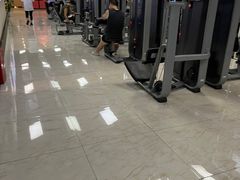 -奇迹健身金茂汇店