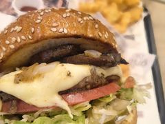 -The Habit Burger Grill 哈比特汉堡(爱琴海店)