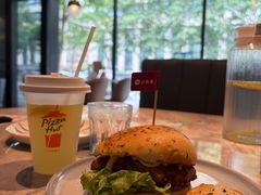 -必胜客(骡马市店)