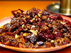 辣子鸡-柴窝堡22号辣子鸡·传承新疆菜