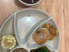 -素满香·全民食养自助(长宁龙之梦店)